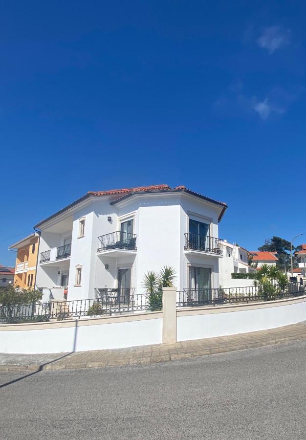 Nazare Oasis Suites Esterno foto